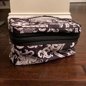 Contents by Allegro Black & White Toiletries Bag
